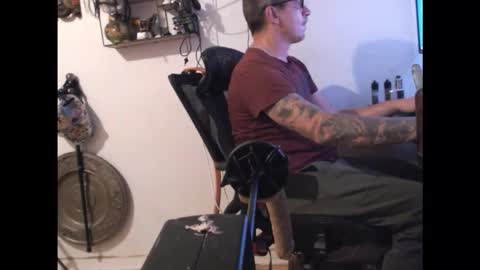 Snapshot of hotkinkytat chatting on April 2026 03:42:02 PM hotkinkytat online show from April 2026 03:42:02 PM