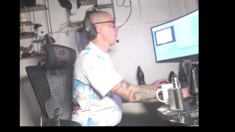 Snapshot of hotkinkytat chatting on April 2026 09:31:01 PM hotkinkytat online show from April 2026 09:31:01 PM