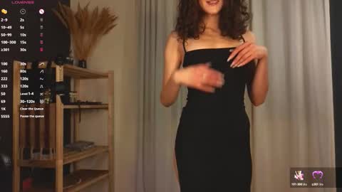 Allison  online show from October 2025 05:19:02 PM