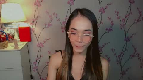 XANDRA online show from October 2025 09:07:02 AM