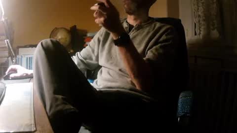 Snapshot of hotleopold chatting on May 2026 09:22:01 PM hotleopold online show from May 2026 09:22:01 PM