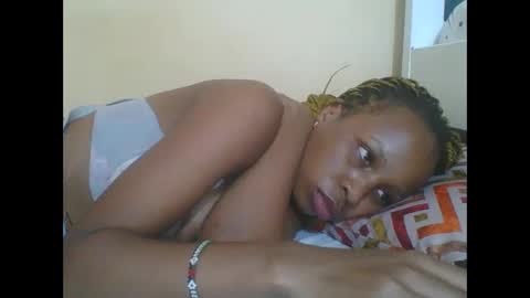 Snapshot of hotlove255 chatting on January 2025 10:40:02 AM hotlove255 online show from January 2025 10:40:02 AM