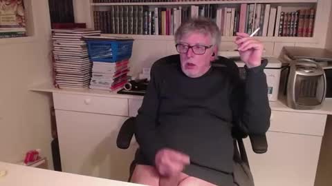 hotlux_54 online show from December 2024 04:25:01 PM