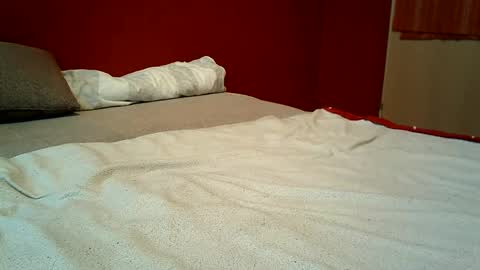 Makenzie online show from March 2025 06:32:01 AM