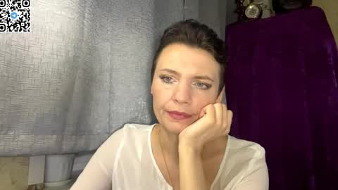 Snapshot of hotmamaqueen234 chatting on May 2026 09:10:02 PM hotmamaqueen234 online show from May 2026 09:10:02 PM