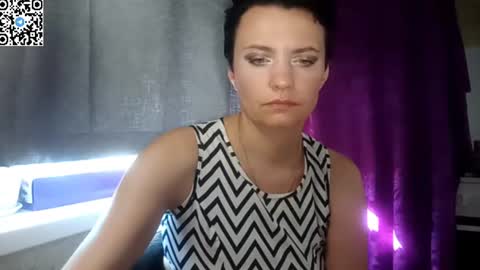 Snapshot of hotmamaqueen234 chatting on June 2026 01:33:01 PM hotmamaqueen234 online show from June 2026 01:33:01 PM