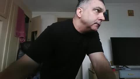 hotman7423 online show from March 2026 11:07:02 AM