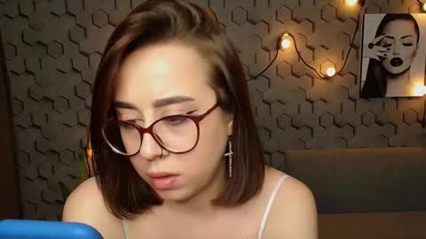 hotmariiaxs online show from March 2025 10:02:02 PM