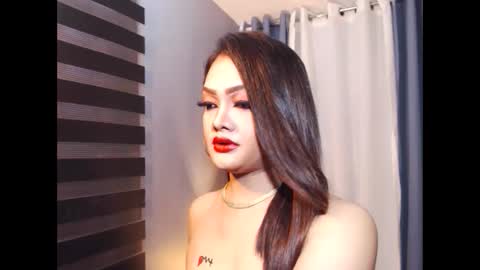 Snapshot of hotmistressmorgana chatting on December 2024 06:42:02 AM morgana online show from December 2024 06:42:02 AM