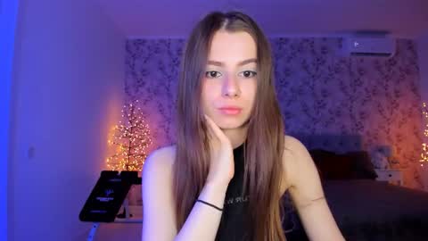 Snapshot of hotmolly_ chatting on July 2026 06:47:02 PM hotmolly_ online show from July 2026 06:47:02 PM