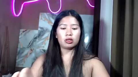 Snapshot of hotmorena_finger chatting on May 2026 12:16:02 AM Analiza online show from May 2026 12:16:02 AM