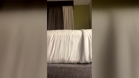 Snapshot of hotmuscle89 chatting on March 2026 04:05:02 AM hotmuscle89 online show from March 2026 04:05:02 AM