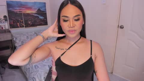 Madi online show from December 2024 12:27:02 PM