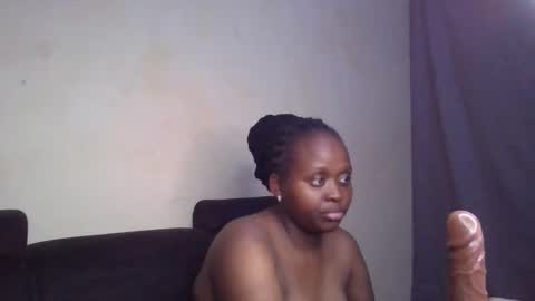 Rose online show from November 2025 06:10:02 PM