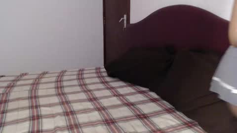 Hotnhardy online show from December 2025 05:03:01 AM