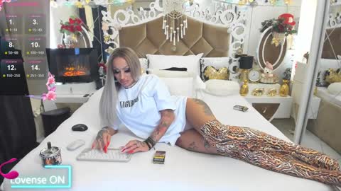 Delya- online show from January 2025 05:58:01 PM