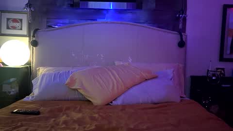 hotrox6942 online show from September 2025 10:26:02 AM