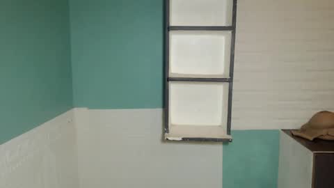 Suzete online show from November 2025 06:18:01 PM