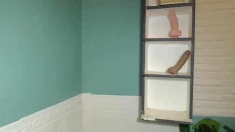 Suzete online show from December 2025 03:41:02 PM