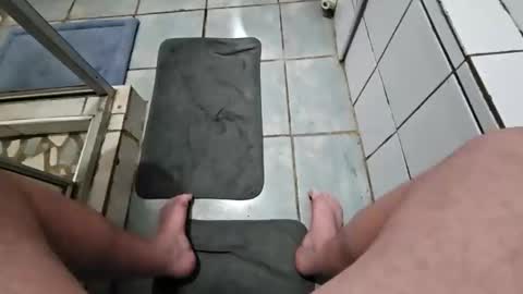 Hotshot online show from October 2025 09:59:01 PM