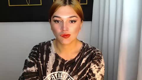 STELLA online show from December 2024 04:54:02 AM