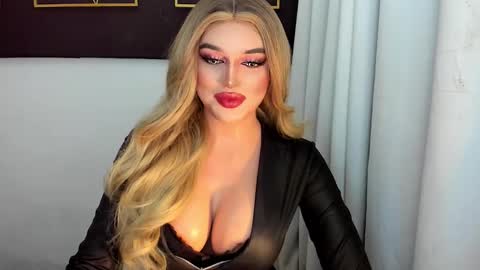 STELLA online show from February 2026 06:42:01 PM