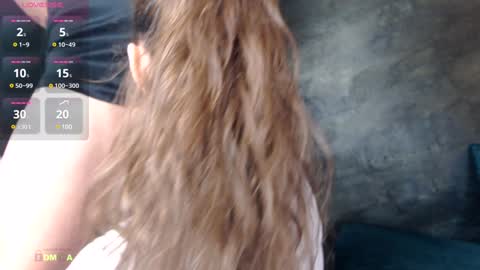 Celine online show from December 2024 09:34:02 PM