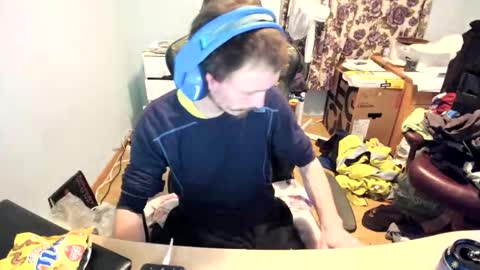 Snapshot of hotsummer1996 chatting on November 2025 04:18:02 PM hot online show from November 2025 04:18:02 PM