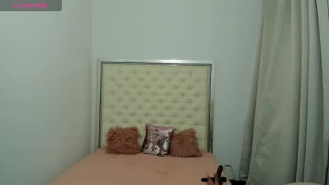 Eryka online show from November 2025 10:05:01 AM