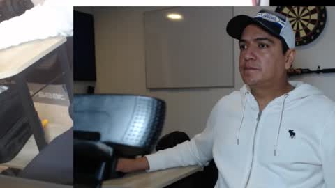 YAYO online show from November 2025 06:40:02 PM