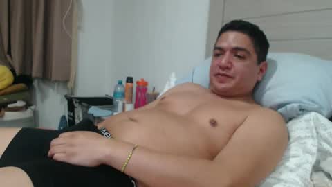 YAYO online show from November 2025 05:07:01 AM