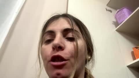 hottalicia2 online show from December 2025 06:24:02 PM