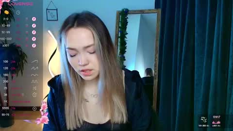 hello Im Eva online show from December 2024 08:38:02 AM