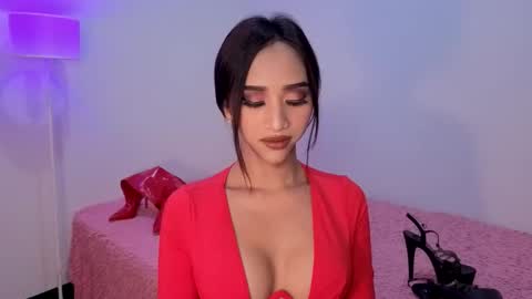 kylie online show from September 2025 05:36:02 PM