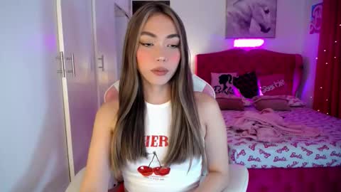 Snapshot of hottie_lexie chatting on October 2025 11:00:02 AM LEXIE- dont forget to give me thumbs up online show from October 2025 11:00:02 AM