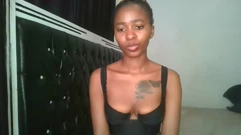 hottie_mistie online show from May 2026 10:55:02 AM
