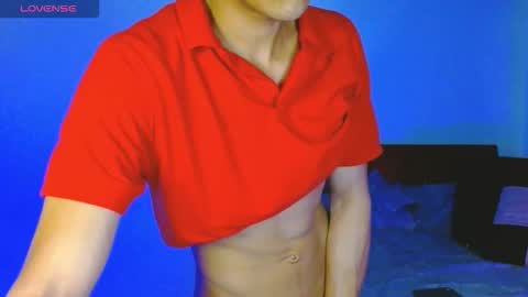 stiven online show from November 2025 02:32:01 AM