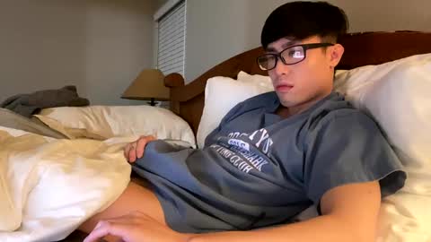 hottiewithabody101 online show from October 2025 12:52:02 AM