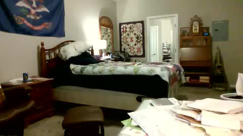 Snapshot of hottop_1981 chatting on October 2025 02:33:01 AM Hottop 1981 online show from October 2025 02:33:01 AM