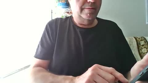 Snapshot of hottop_1981 chatting on March 2026 04:53:02 PM Hottop 1981 online show from March 2026 04:53:02 PM