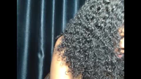 hotty_lora889 online show from November 2025 10:15:01 AM