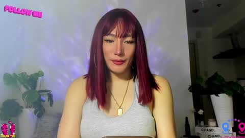 crishinahotty online show from February 2025 10:33:02 AM