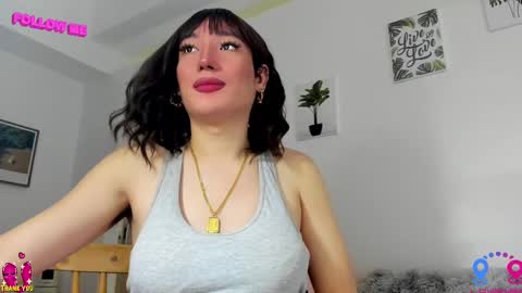 crishinahotty online show from March 2025 02:08:02 AM