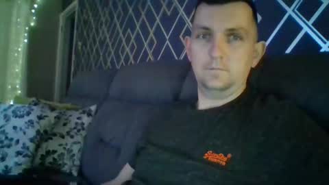 Snapshot of hotuk86 chatting on January 2025 09:08:02 PM hotuk86 online show from January 2025 09:08:02 PM