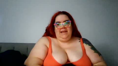 Snapshot of hotwife4685 chatting on June 2026 06:39:01 PM hotwife4685 online show from June 2026 06:39:01 PM