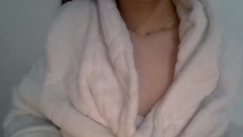 Hotwixx online show from January 2025 12:07:02 PM