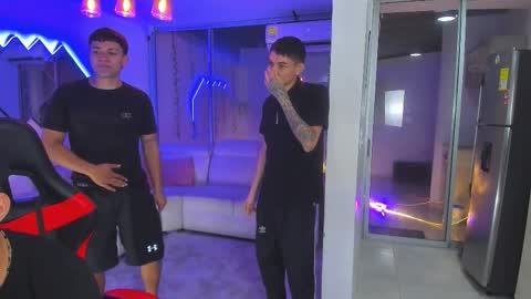 Snapshot of houseofwarrios chatting on December 2025 05:25:01 AM we are Harry Jersi pablo and our mod talco online show from December 2025 05:25:01 AM