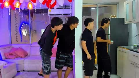 Snapshot of houseofwarrios chatting on February 2026 05:26:02 AM we are Harry Jersi pablo and our mod talco online show from February 2026 05:26:02 AM