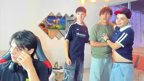 Snapshot of houseofwarrios chatting on March 2026 05:13:02 AM we are Harry Jersi pablo and our mod talco online show from March 2026 05:13:02 AM