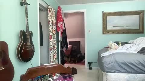 howlingatnothing online show from March 2026 05:19:02 PM